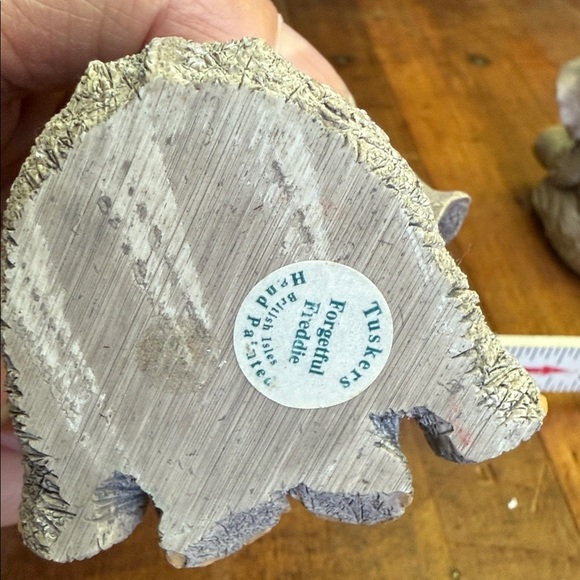 Vintage Tuskers 3 Baby Elephant Figurines: Tiffany, Daisy, Forgetful Freddie - Picture 5 of 7